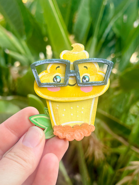 Brooch - "Dole Float Greg"